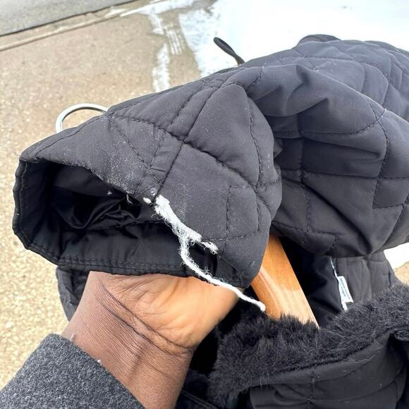 Laundry by Shelli Segal Women’s Quilted Winter Jacket With Hood Size Large Black - Picture 9 of 14